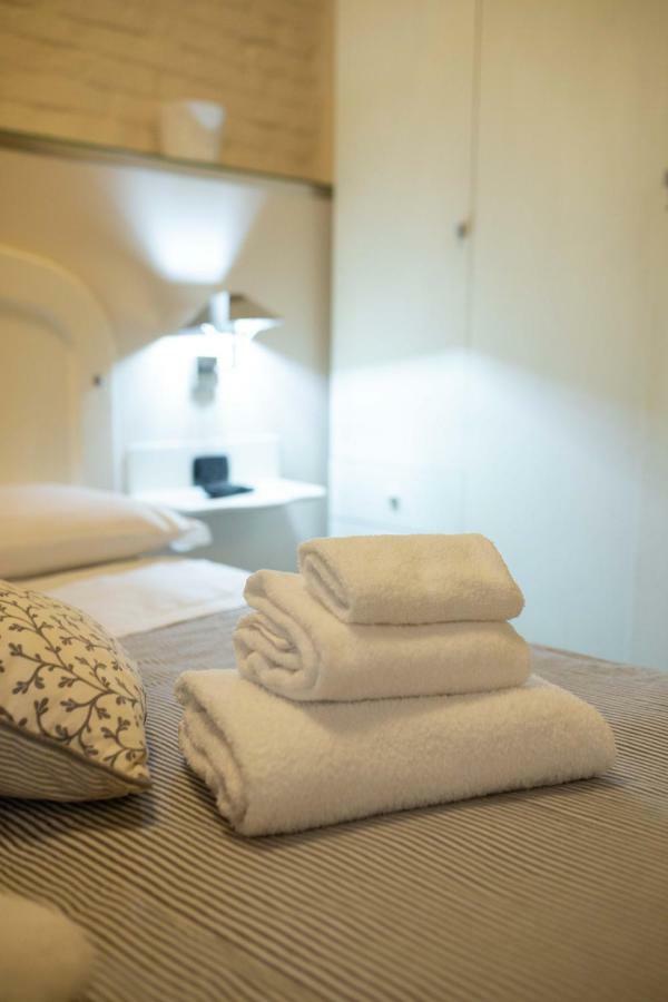 Two Sisters Suites Nápoly Kültér fotó